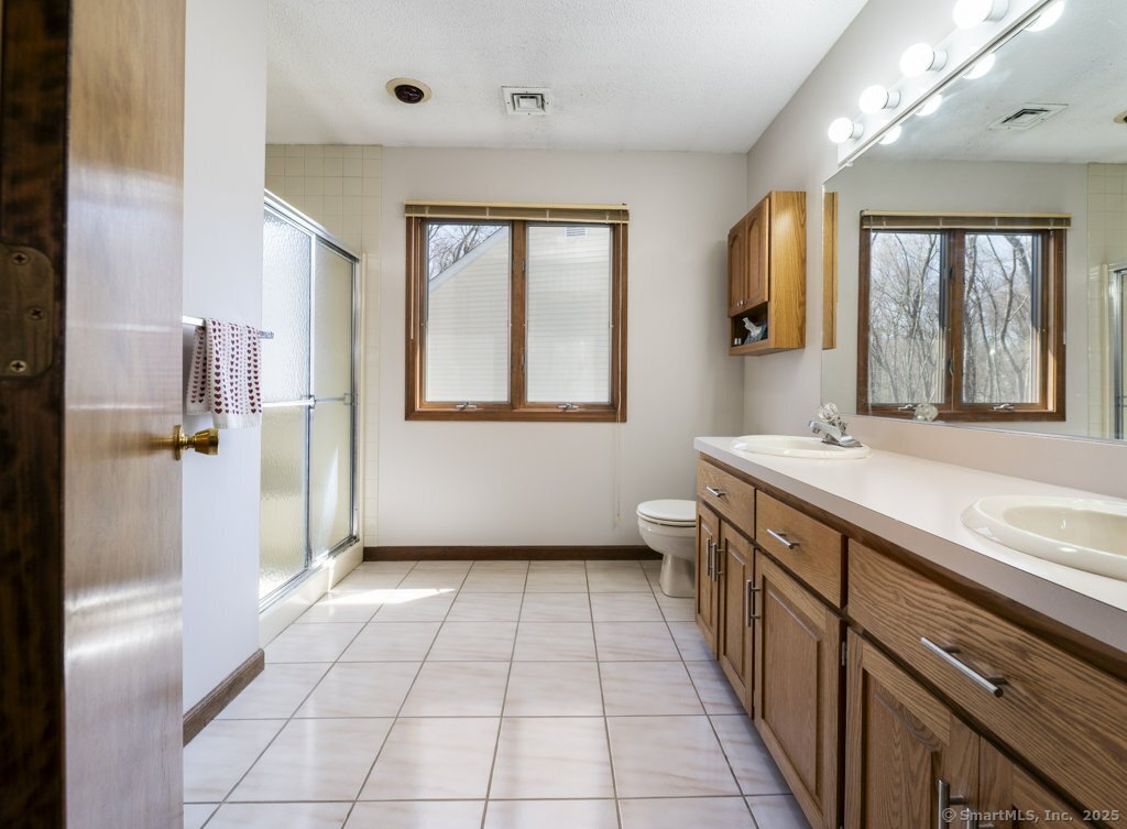 73 Mark Drive, Southington, Connecticut image 21