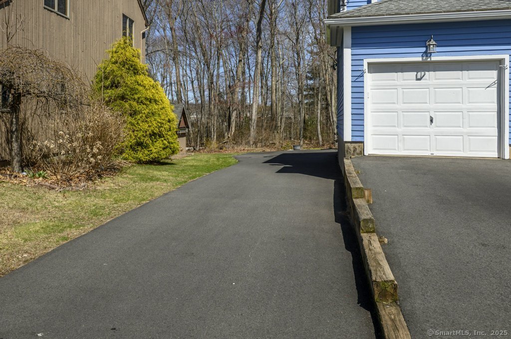 73 Mark Drive, Southington, Connecticut image 5