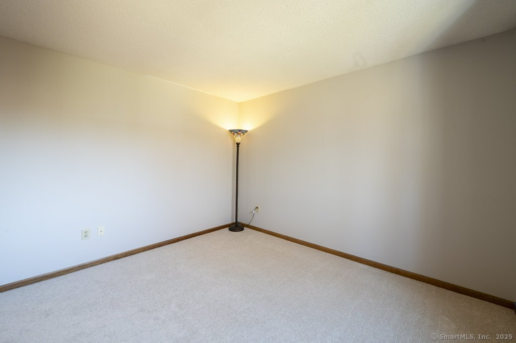 73 Mark Drive, Southington, Connecticut image 25