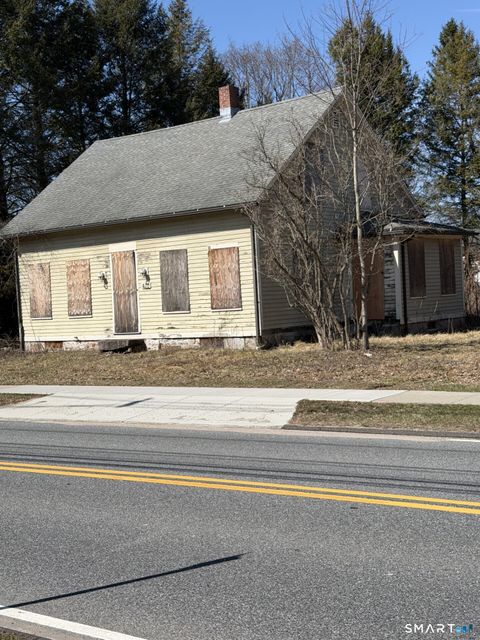 Photo of 422 N Brooksvale Road, Cheshire, CT 06410 (MLS # 24162296)