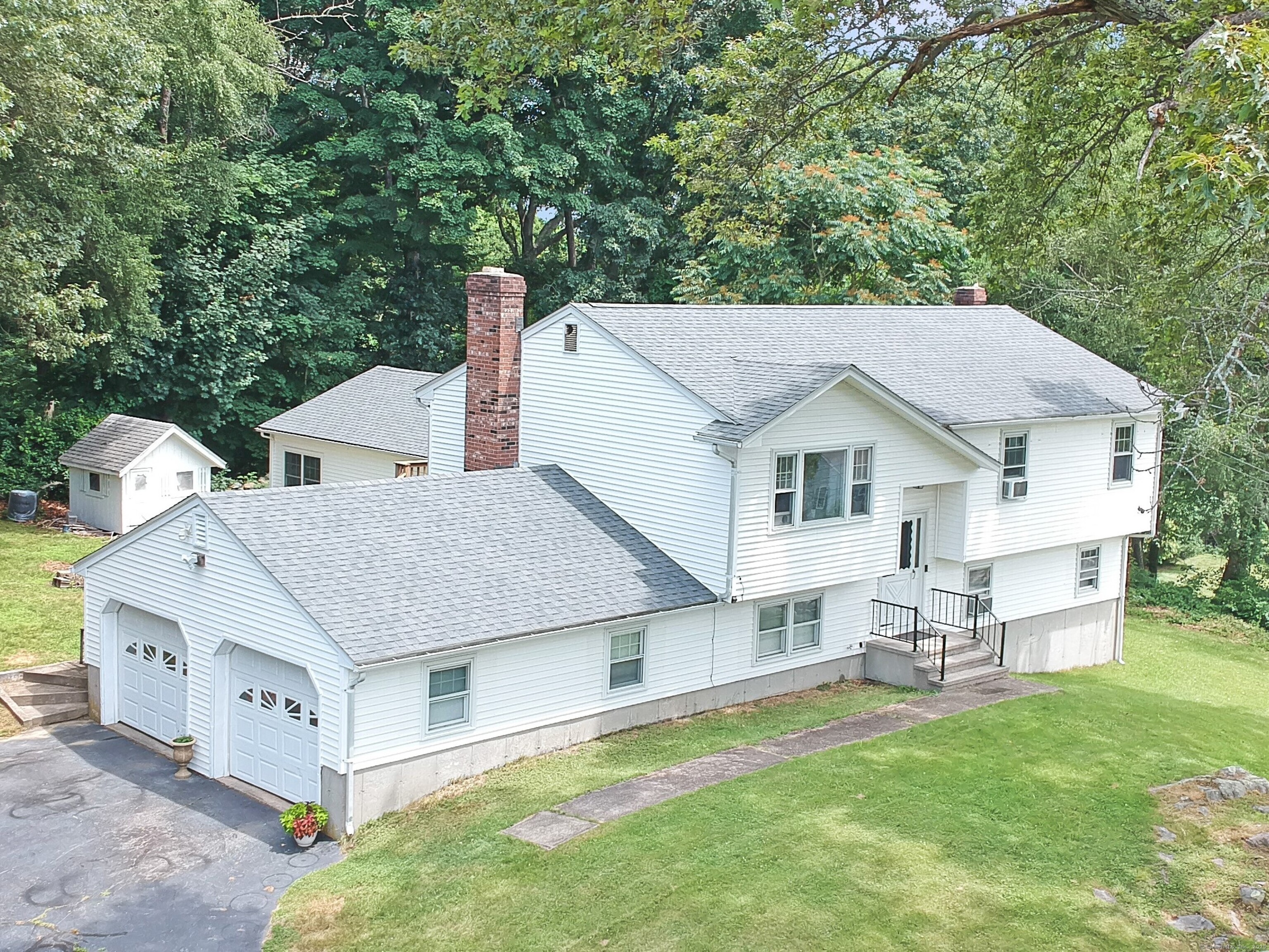 11 Milton Road