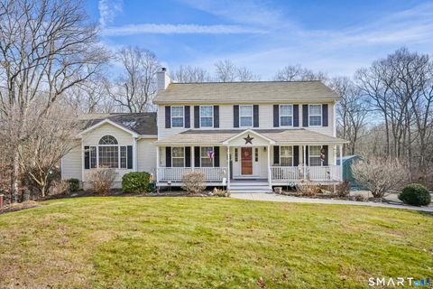 88 Kings Highway Shelton CT 06484