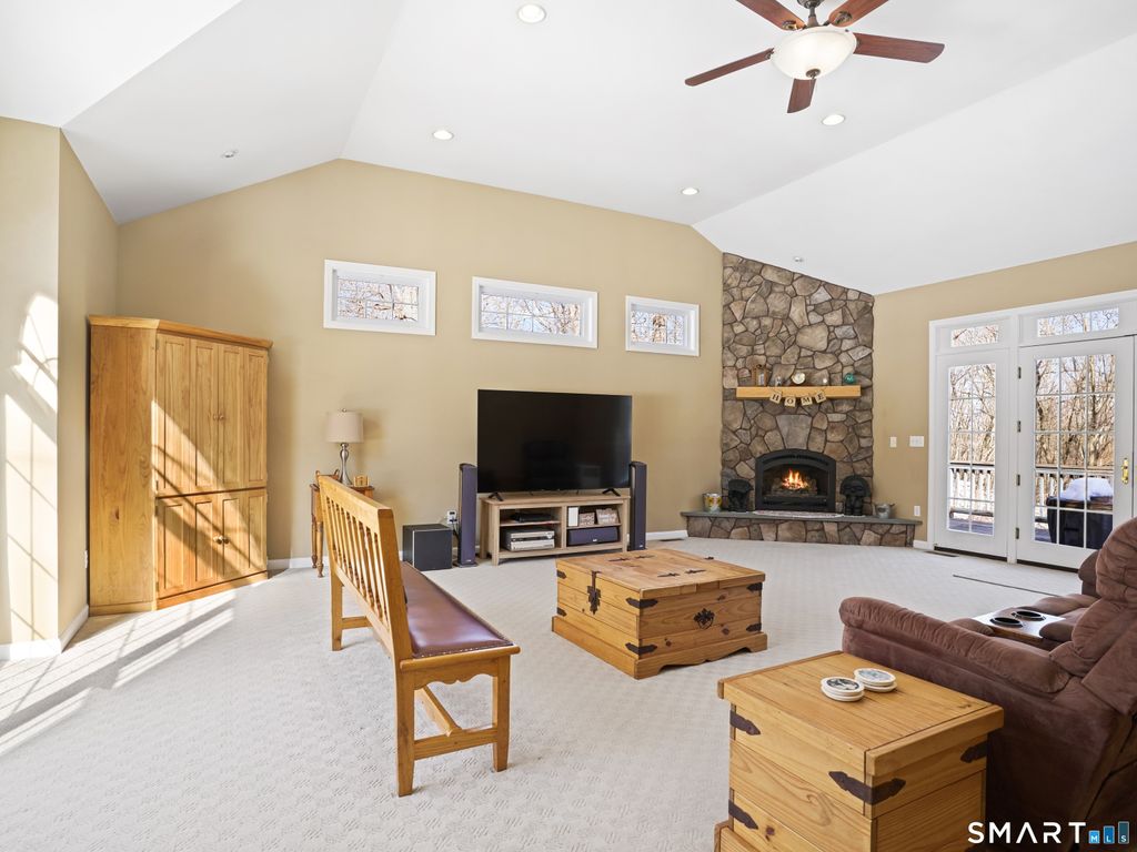 Photo of 88 Kings Highway, Shelton, CT 06484 (MLS # 24156952)