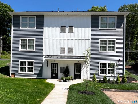 Tiny photo for 179 Butternut Street #7, Middletown, CT 06457 (MLS # 24154299)