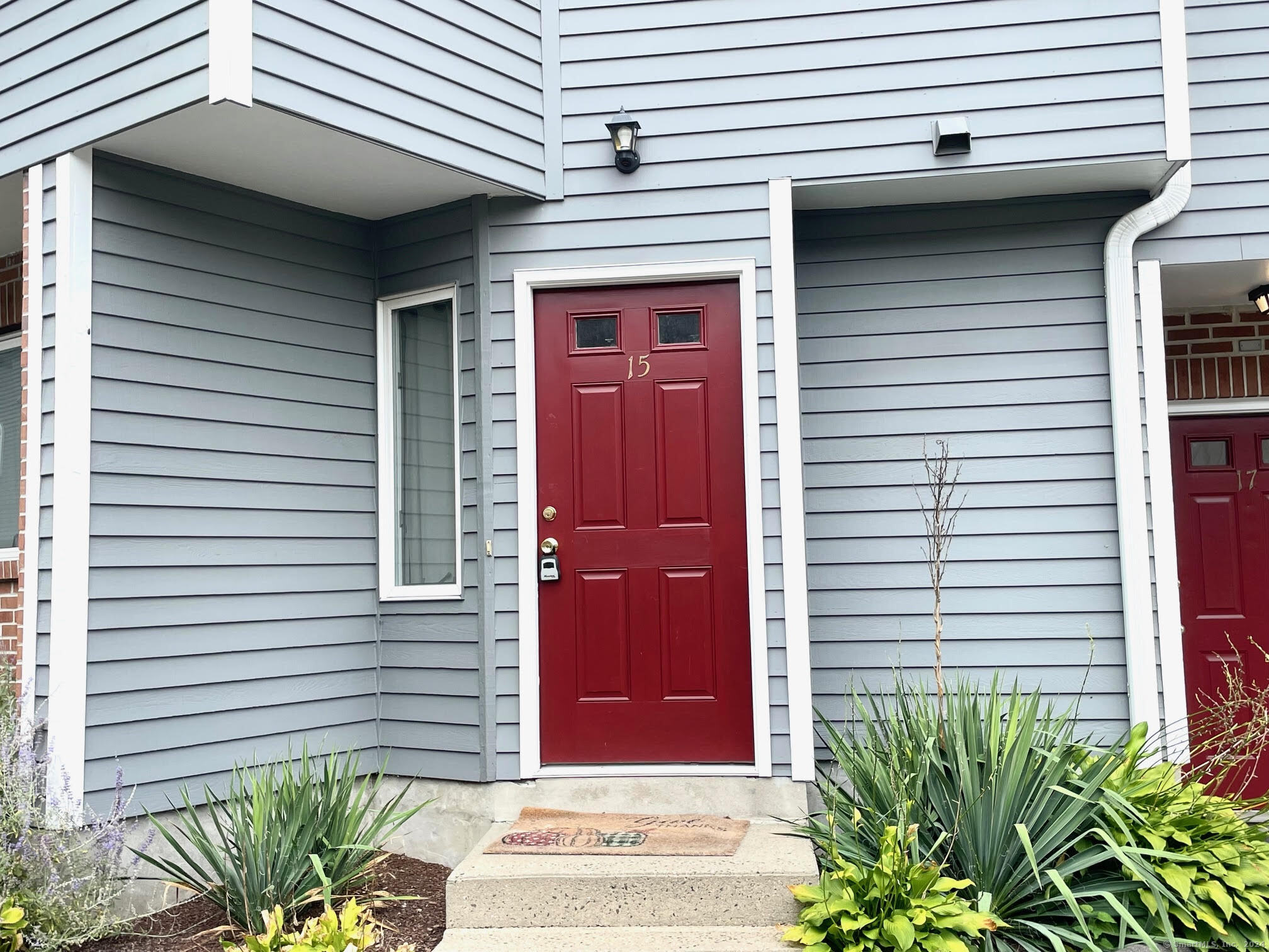 Rental Property at Seir Hill Road Apt 15, Norwalk, Connecticut - Bedrooms: 2 
Bathrooms: 3 
Rooms: 4  - $3,000 MO.