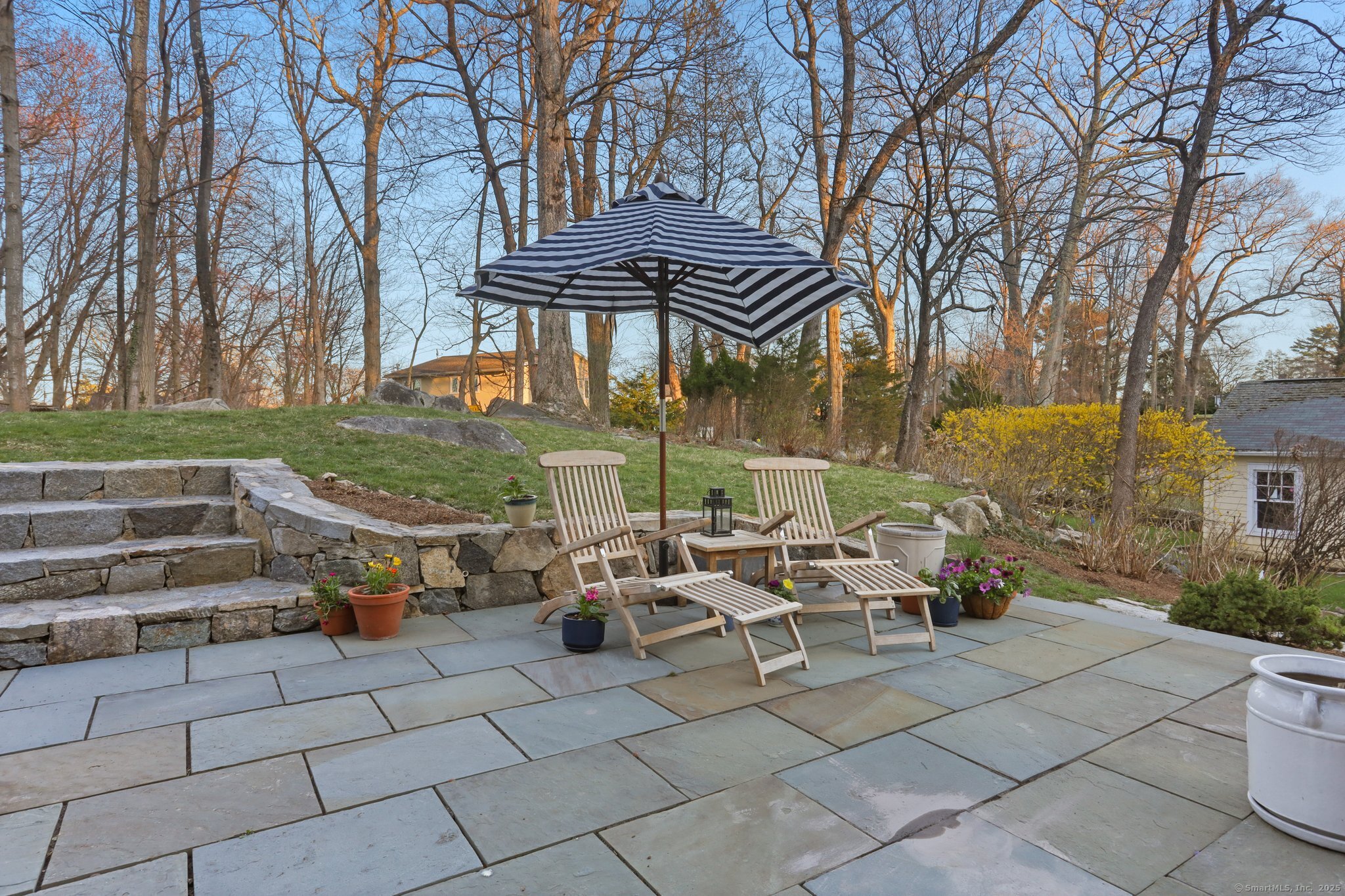 Greenwich, Connecticut 06807, United States, 4 Bedrooms Bedrooms, ,4 BathroomsBathrooms,Residential,Active,102779