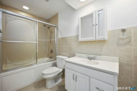 Tiny photo for 305 Willow Springs #305, New Milford, CT 06776 (MLS # 24163350)