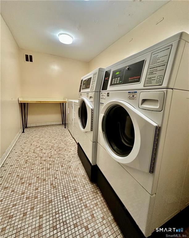 155 Bull Hill Lane APT 201