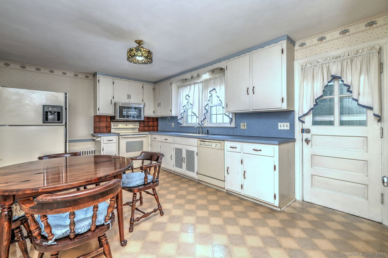 9 Beaver Street, Hamden, Connecticut image 15