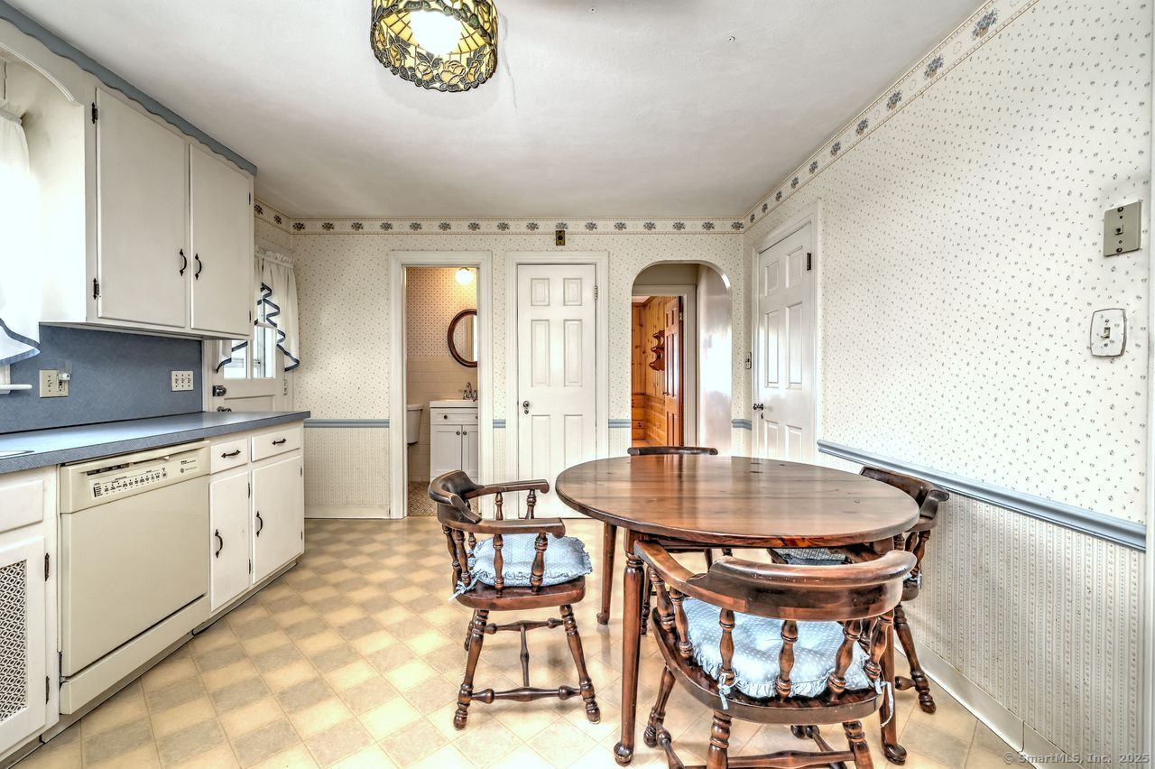 9 Beaver Street, Hamden, Connecticut image 14