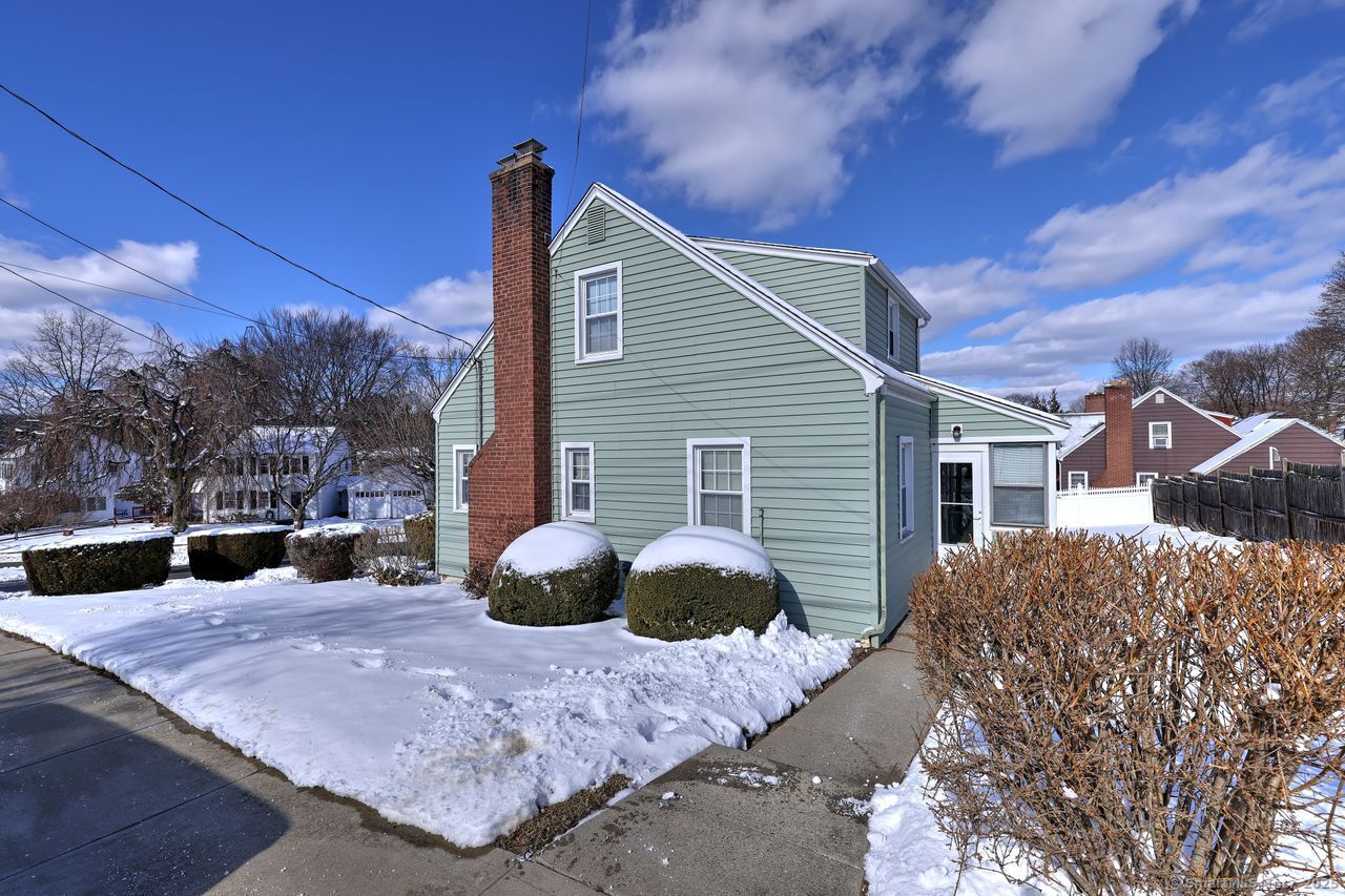 9 Beaver Street, Hamden, Connecticut image 5