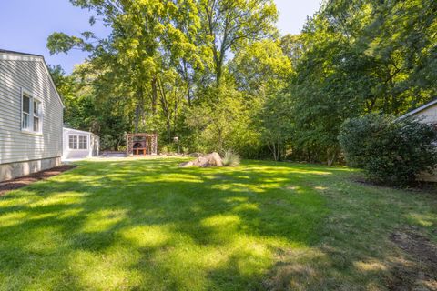 Tiny photo for 2428 Huntington Turnpike, Trumbull, CT 06611 (MLS # 24138523)