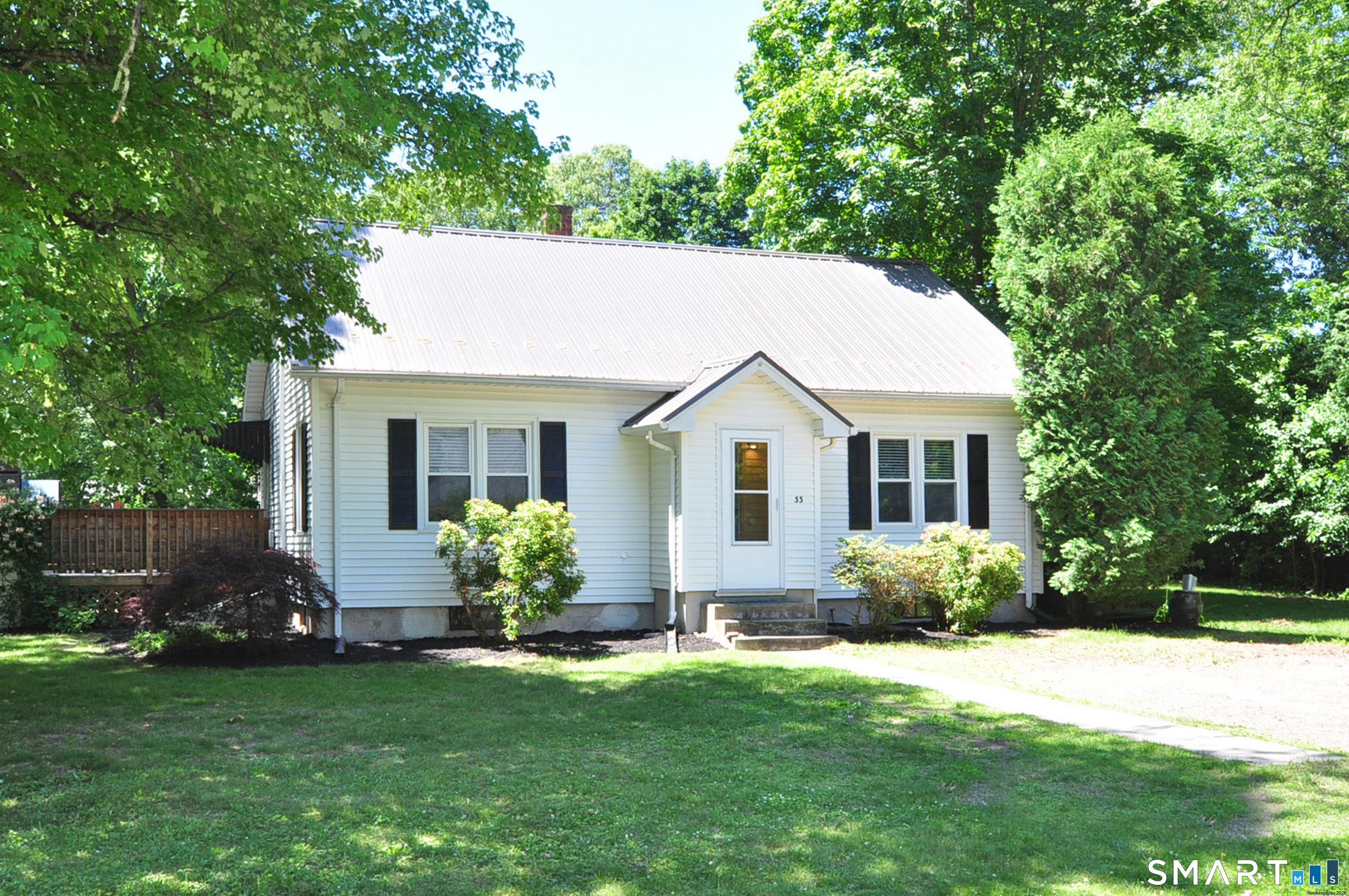 33 Roy Street