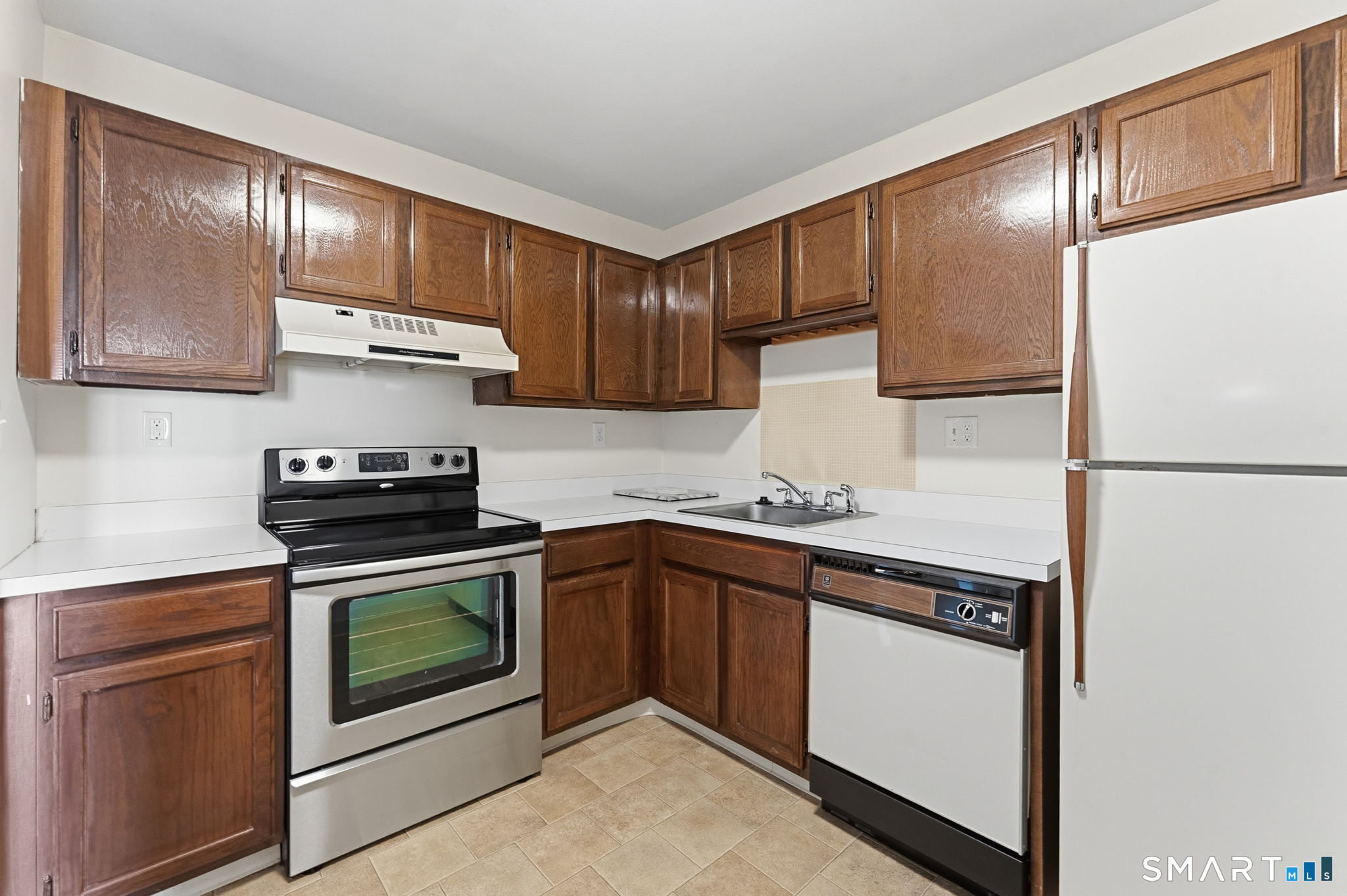2316 Cromwell Hills Drive 2316