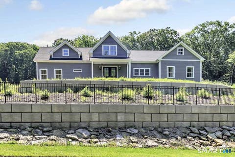 Photo of 33 Old Country Road, Oxford, CT 06478 (MLS # 24198271)