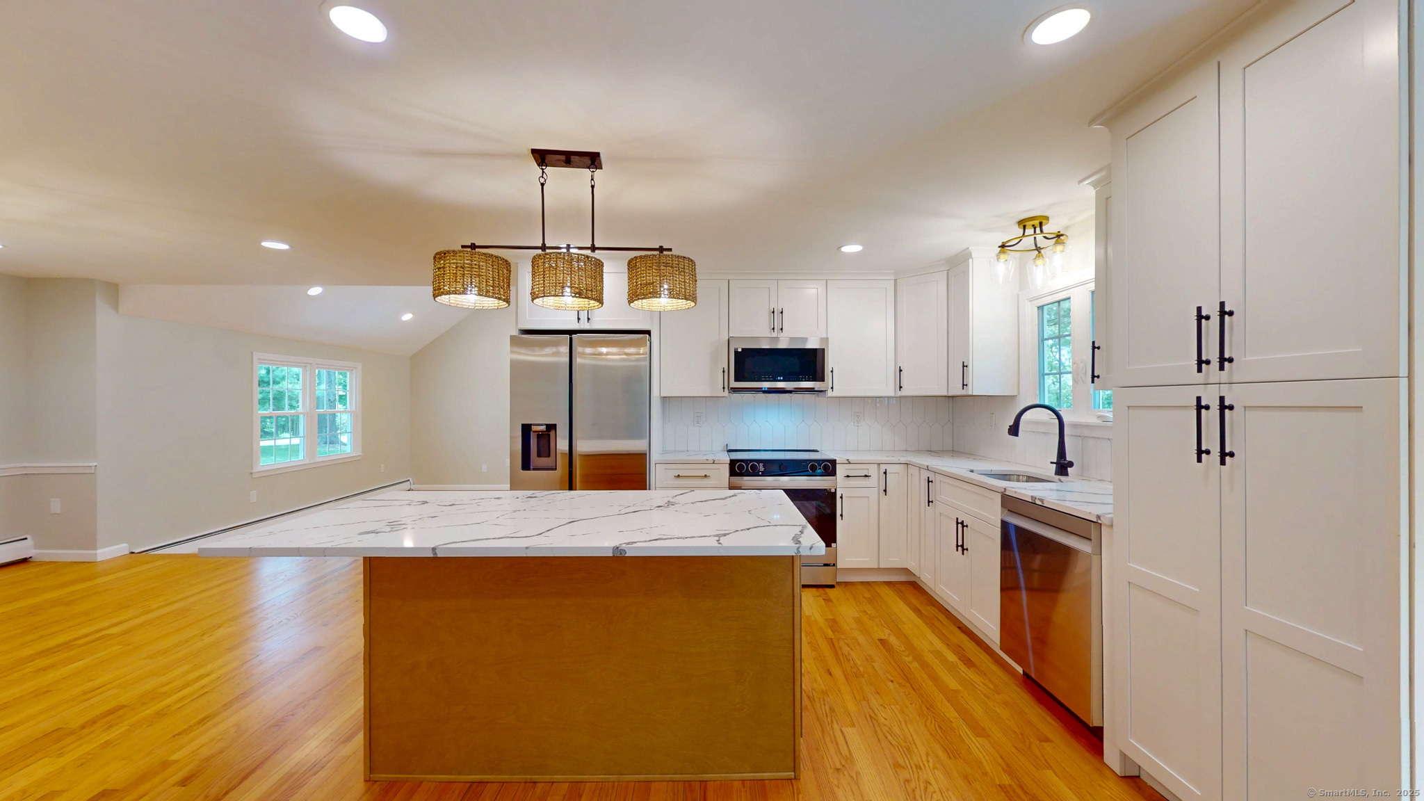 38 Skytop Drive, Madison, Connecticut image 9