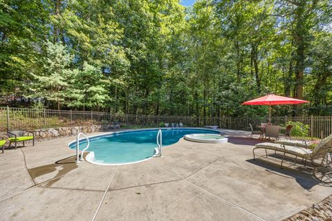 Tiny photo for 6 Windsor Lane, New Hartford, CT 06057 (MLS # 24122857)