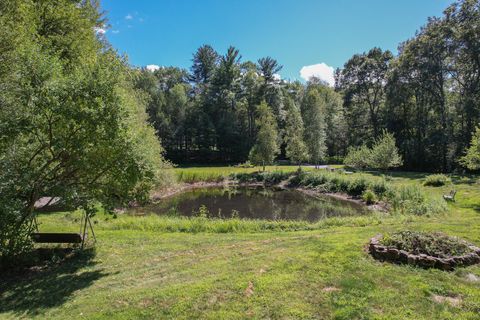 Tiny photo for 6 Windsor Lane, New Hartford, CT 06057 (MLS # 24122857)