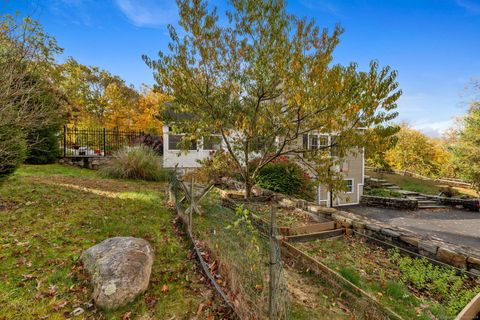 Tiny photo for 4 Abbey Lane, Newtown, CT 06470 (MLS # 24134658)