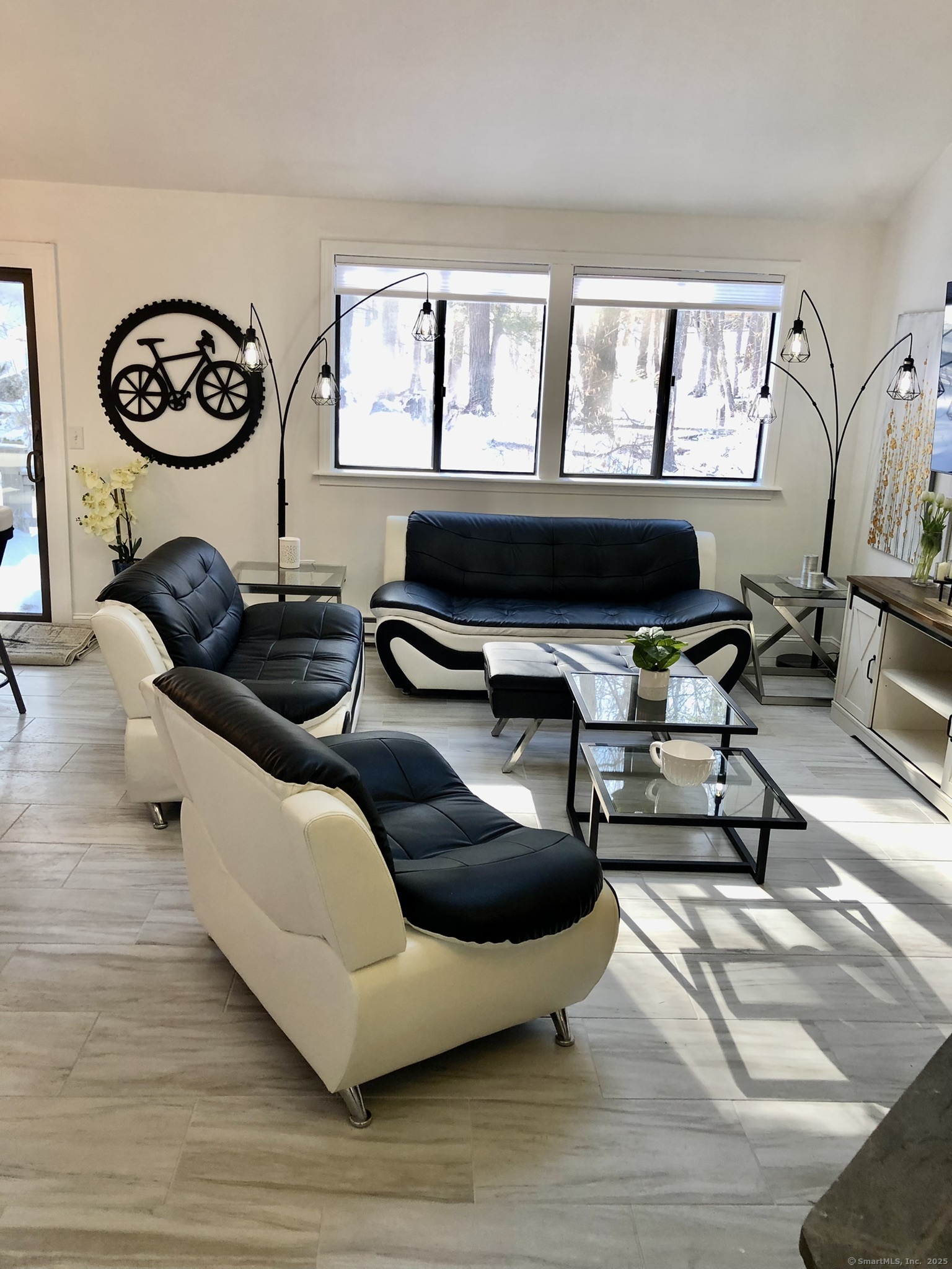 213 Ledge Drive 213
