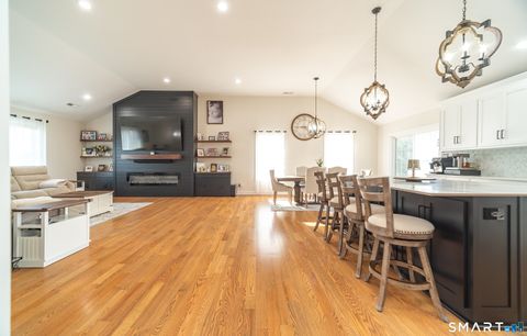 69 Cronin Street Bristol CT 06010