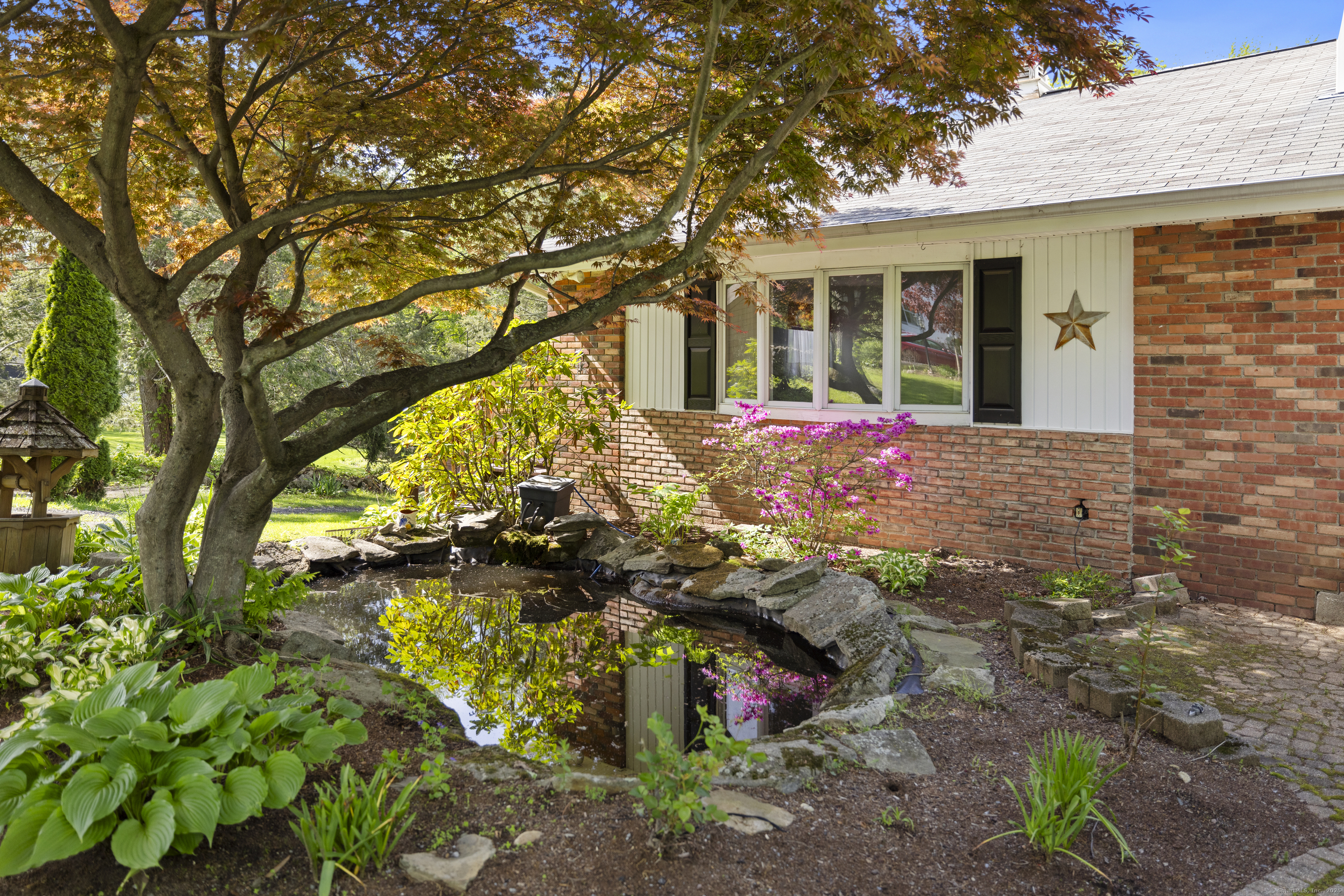 10 Rockwood Lane