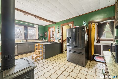 Tiny photo for 4 Washington Heights, Meriden, CT 06451 (MLS # 24163860)