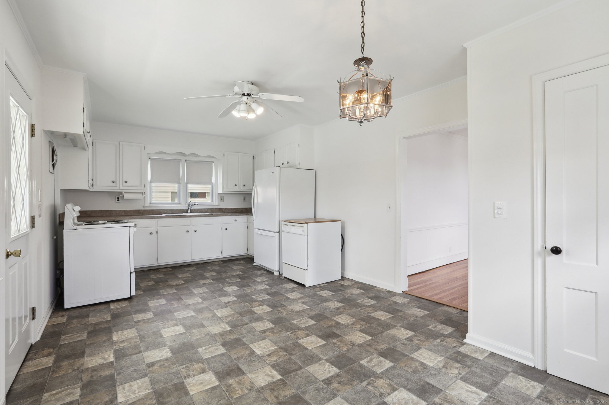 10 Oak Street, Danbury, Connecticut image 12