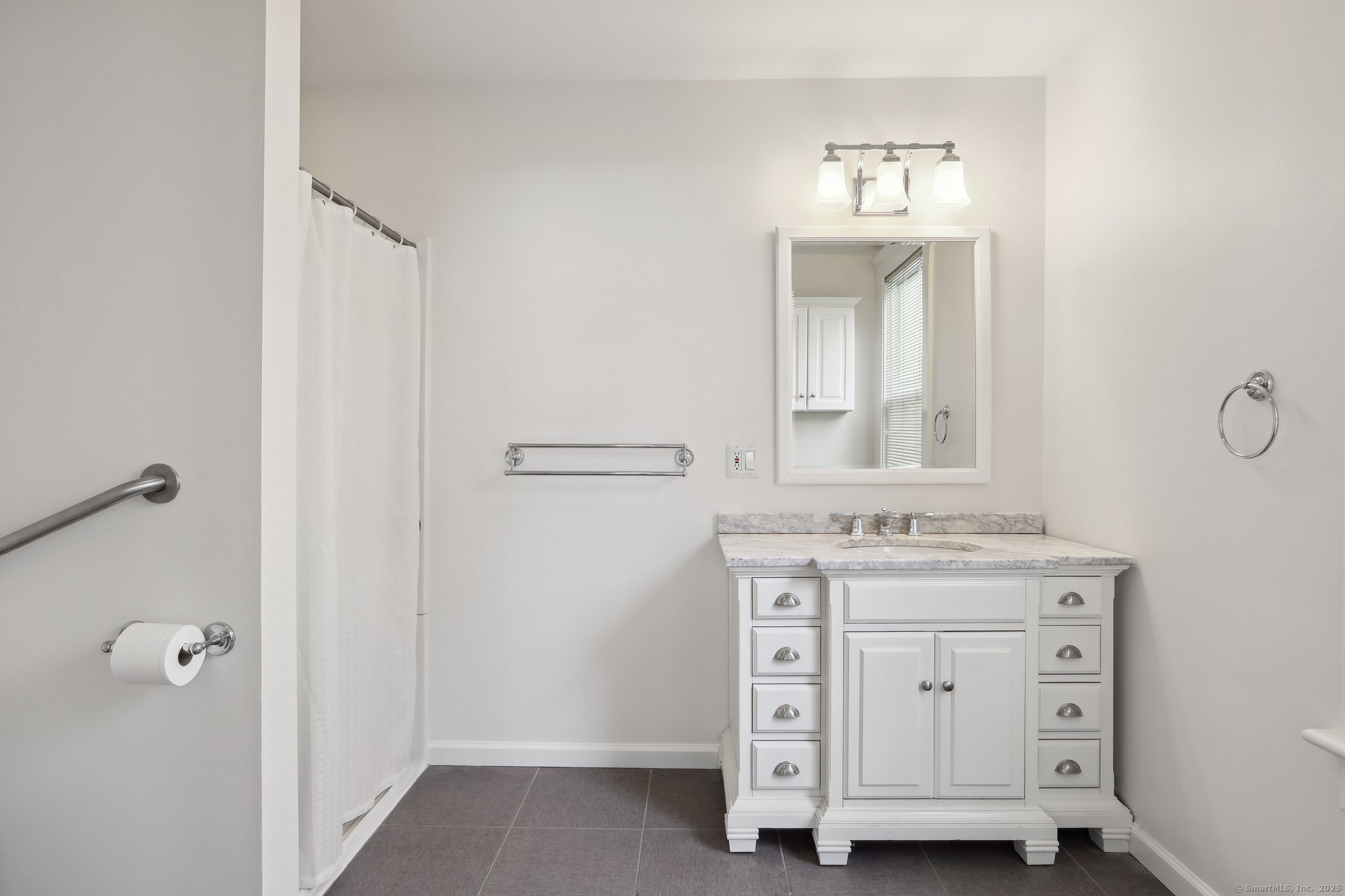 10 Oak Street, Danbury, Connecticut image 9