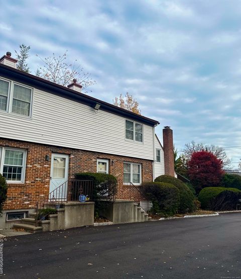 Tiny photo for 209 Seaside Avenue #APT 2, Stamford, CT 06902 (MLS # 24127047)