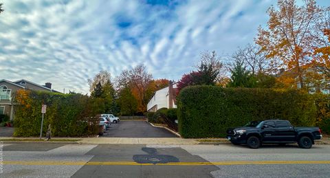 Tiny photo for 209 Seaside Avenue #APT 2, Stamford, CT 06902 (MLS # 24127047)