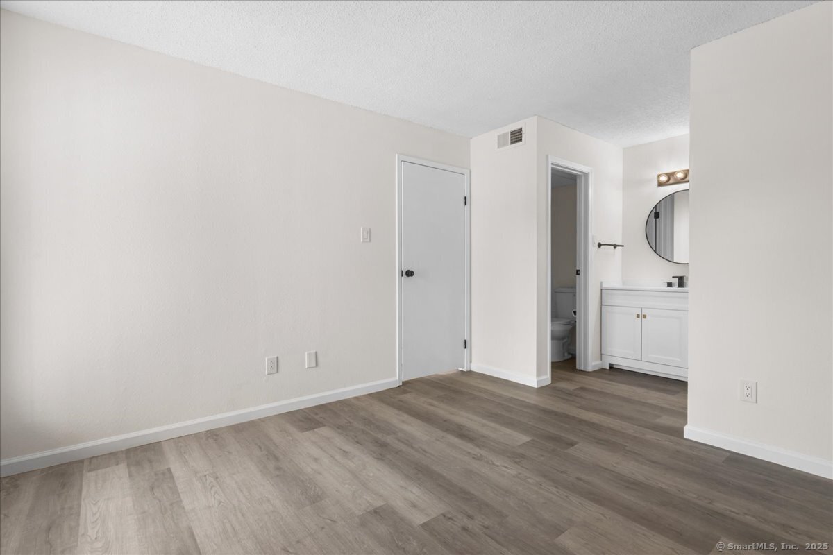 85 Crown Knoll Court #APT 117, Groton, Connecticut image 19