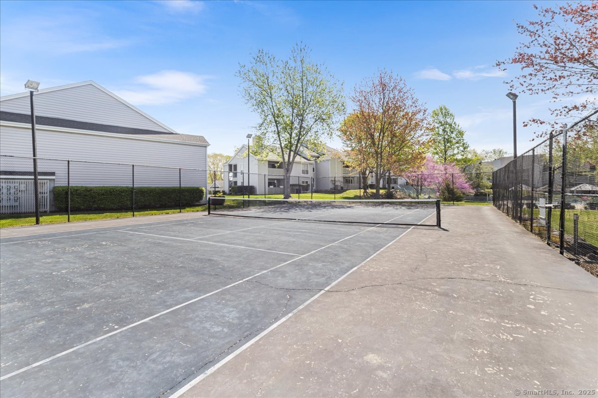 85 Crown Knoll Court #APT 117, Groton, Connecticut image 5