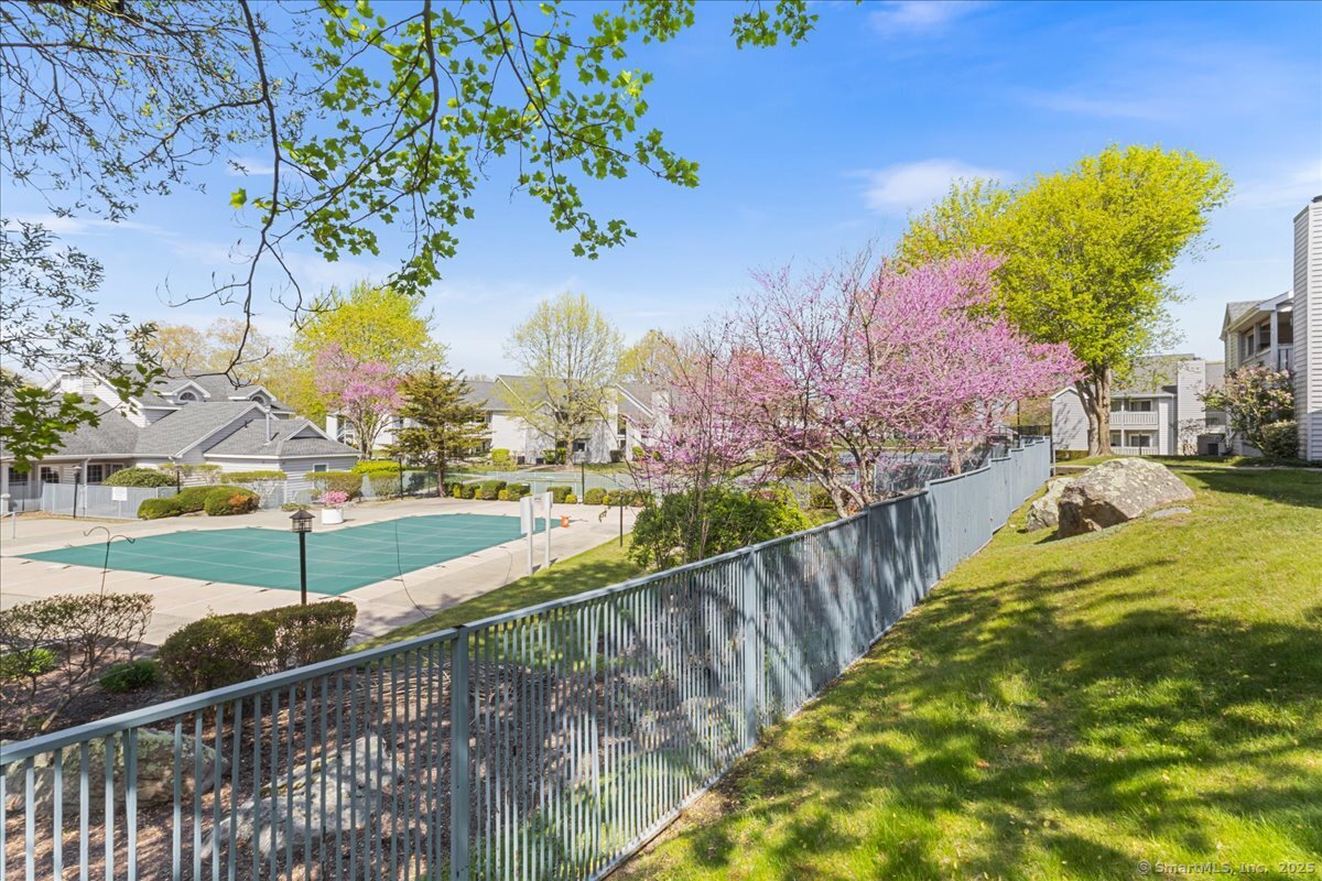 85 Crown Knoll Court #APT 117, Groton, Connecticut image 2