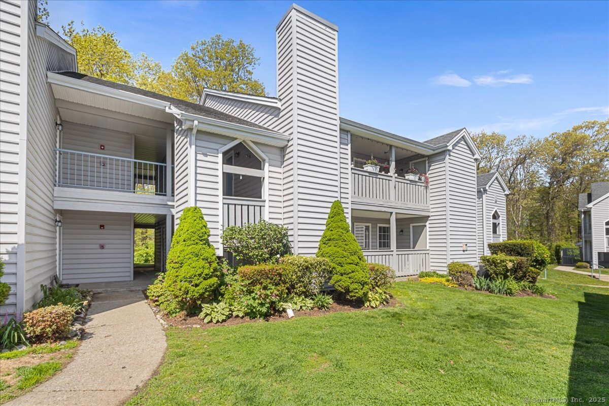 85 Crown Knoll Court #APT 117, Groton, Connecticut image 8
