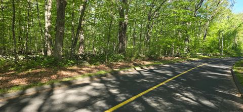 Cow Hill Road Killingworth CT 06419