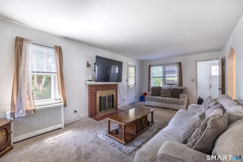 Tiny photo for 810 Huntington Turnpike, Bridgeport, CT 06610 (MLS # 24197126)