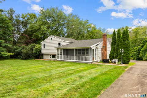 Tiny photo for 1 Sachem Drive, North Haven, CT 06473 (MLS # 24197519)