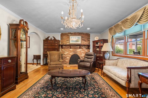 Tiny photo for 1 Sachem Drive, North Haven, CT 06473 (MLS # 24197519)
