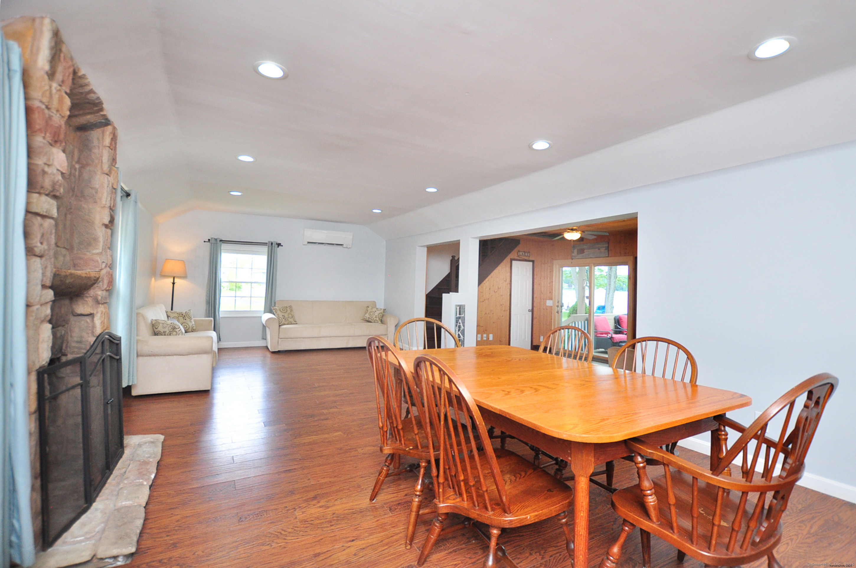 85 Averyll Avenue, Wolcott, Connecticut image 12