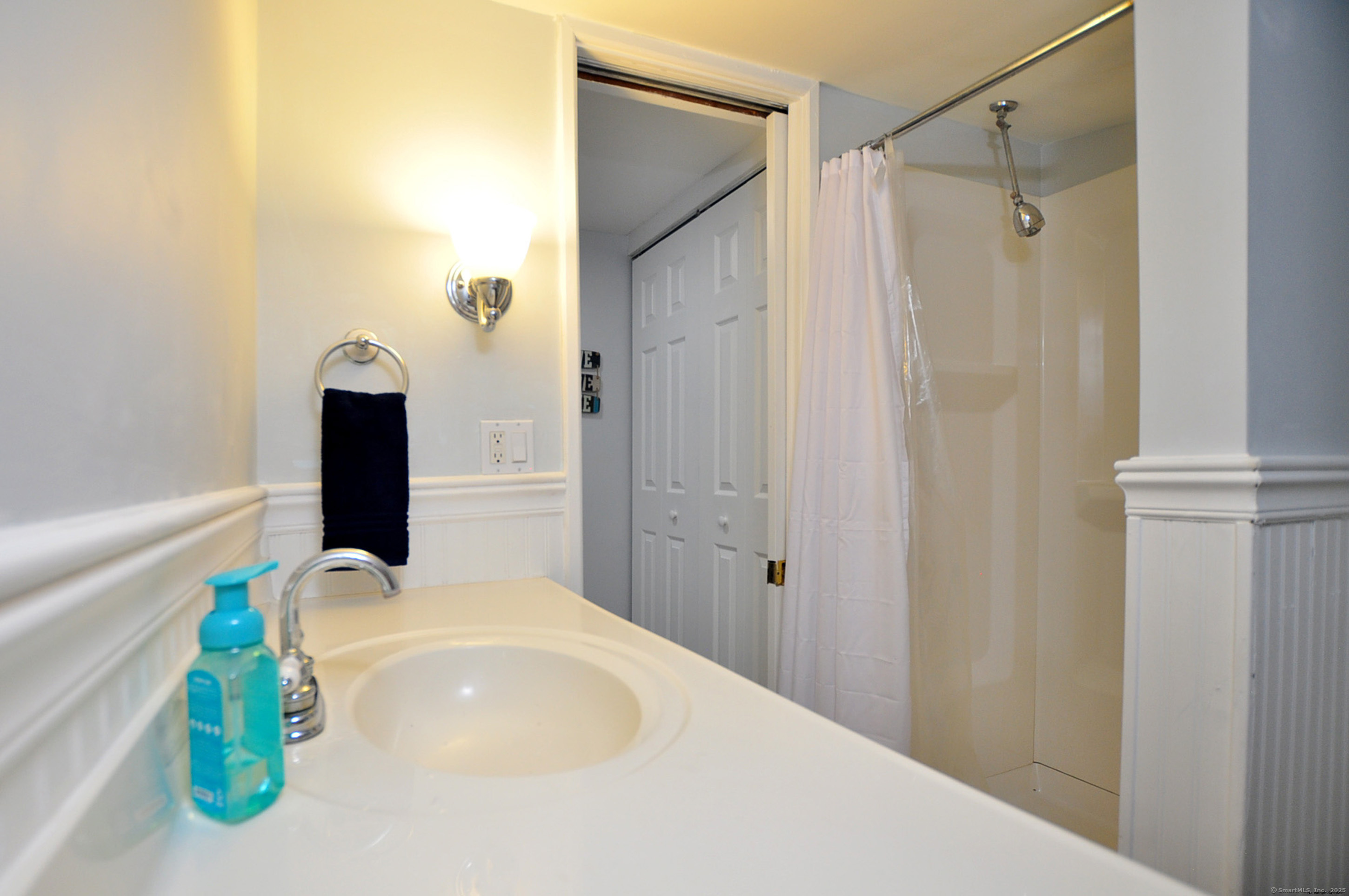 85 Averyll Avenue, Wolcott, Connecticut image 23