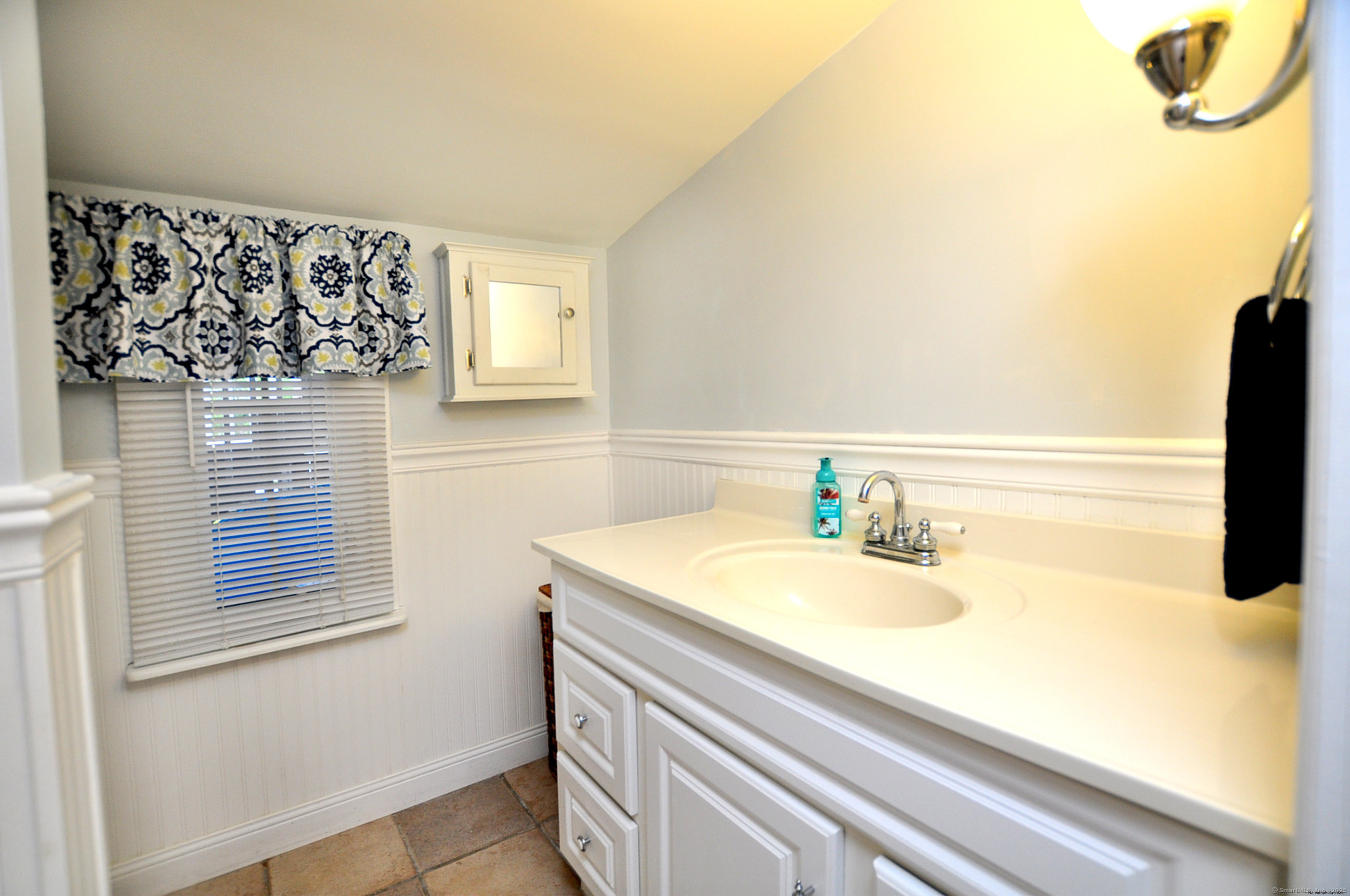 85 Averyll Avenue, Wolcott, Connecticut image 22
