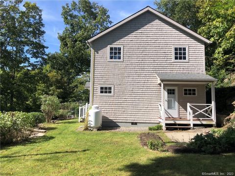 Photo of 322 Portland Avenue, Ridgefield, CT 06877 (MLS # 24168329)