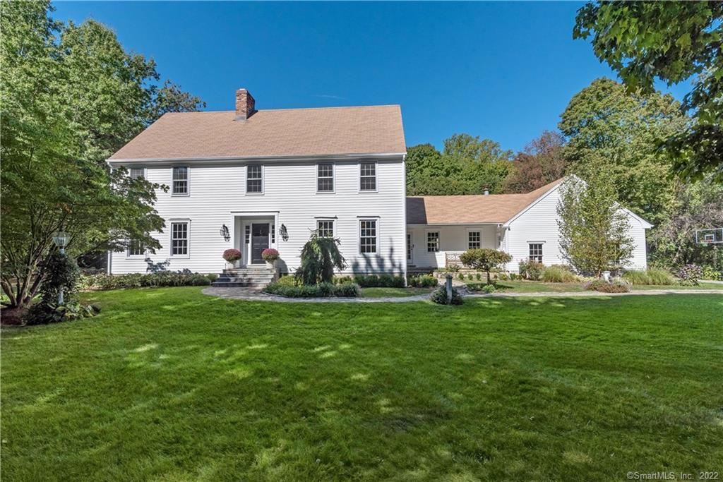 Photo 1 of 146 Long Lots Road, New Canaan, Connecticut, $1,414,500, Web #: 170020358