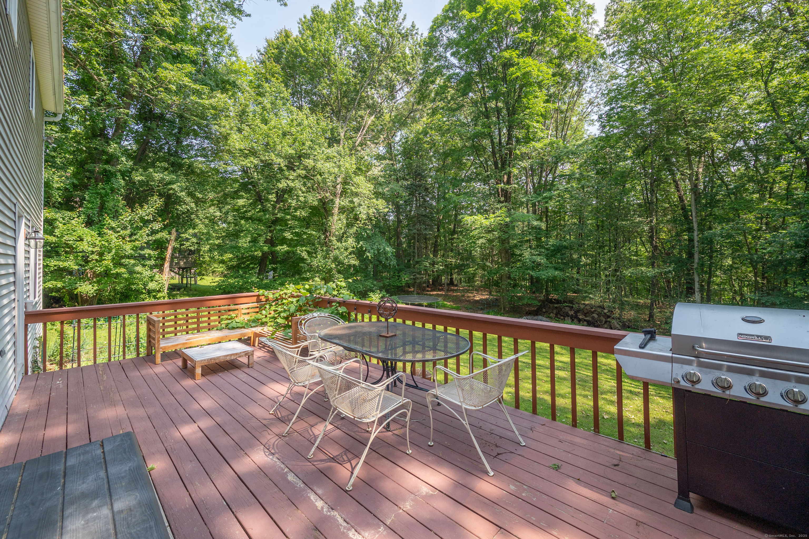 17 Hoyt Road