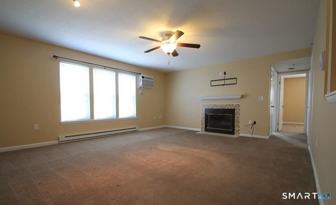 82 Longview Street 44