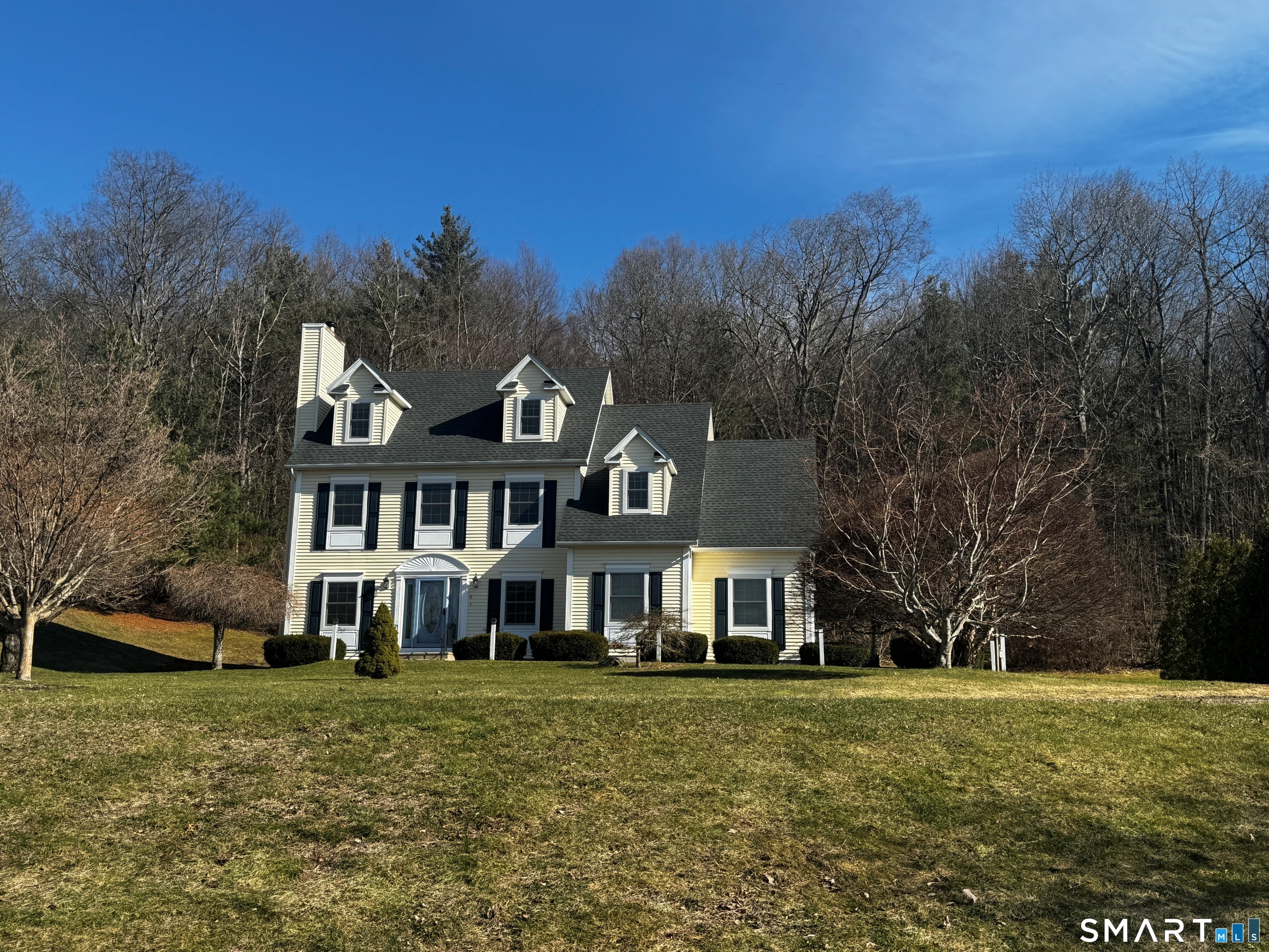 9 Candlewood Lane