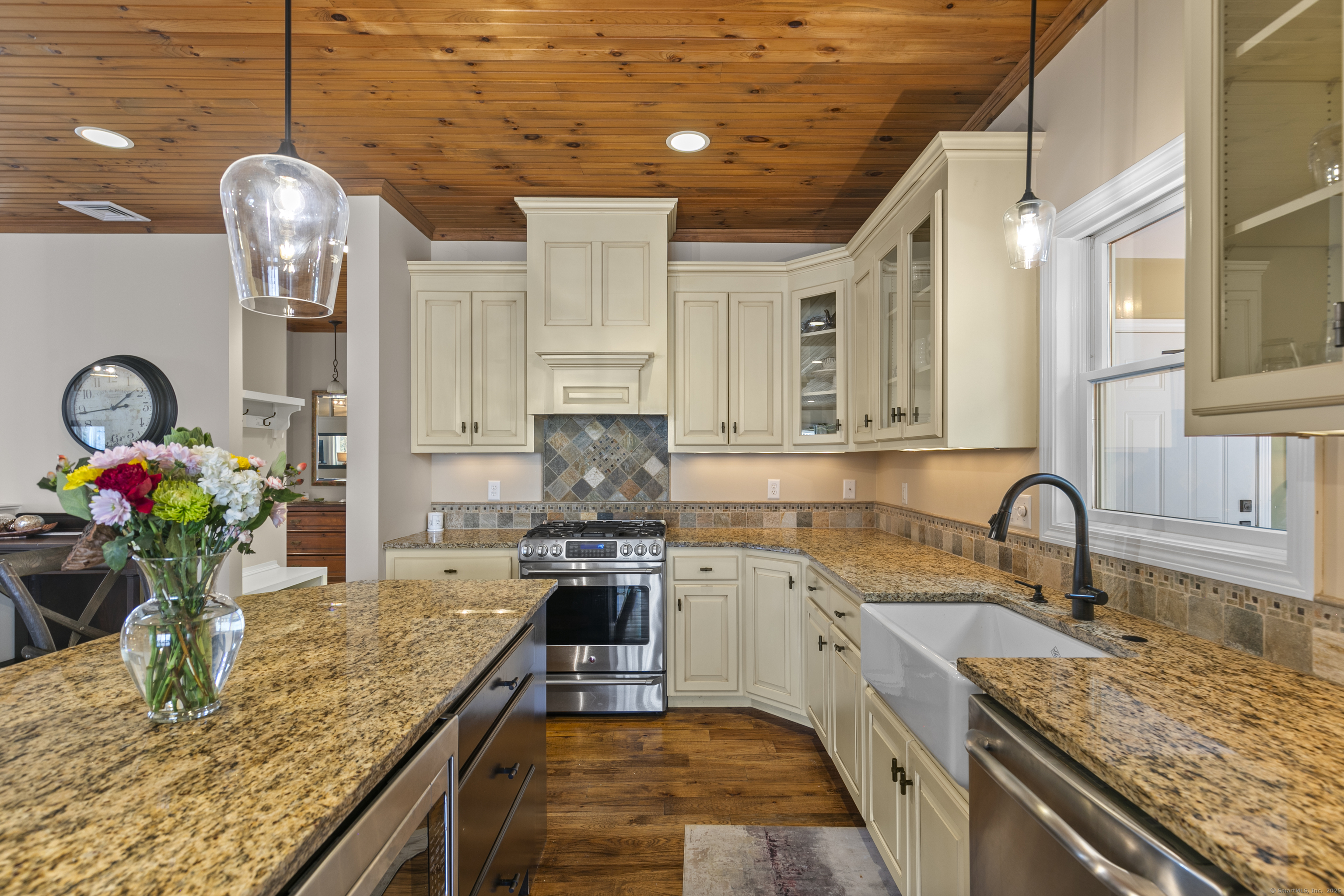 128 Horse Pond Road, Madison, Connecticut image 9