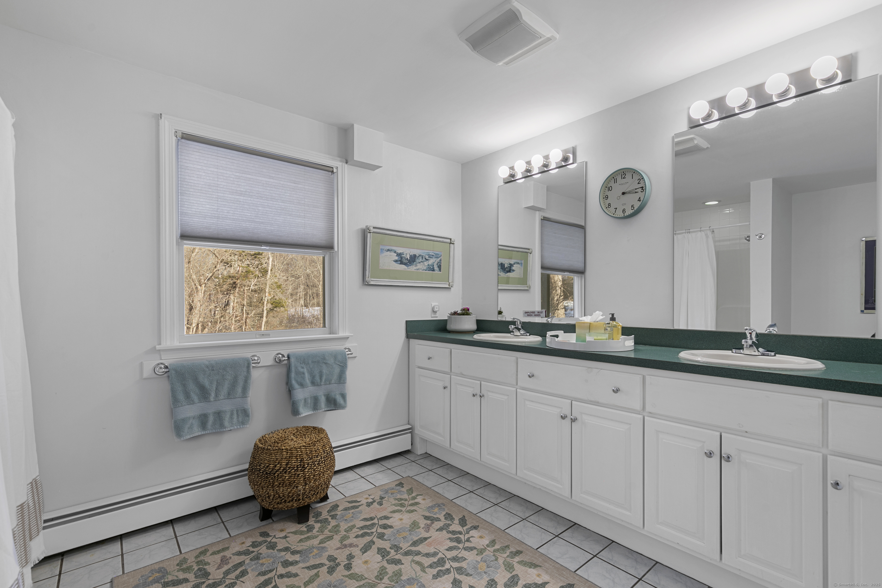 128 Horse Pond Road, Madison, Connecticut image 28