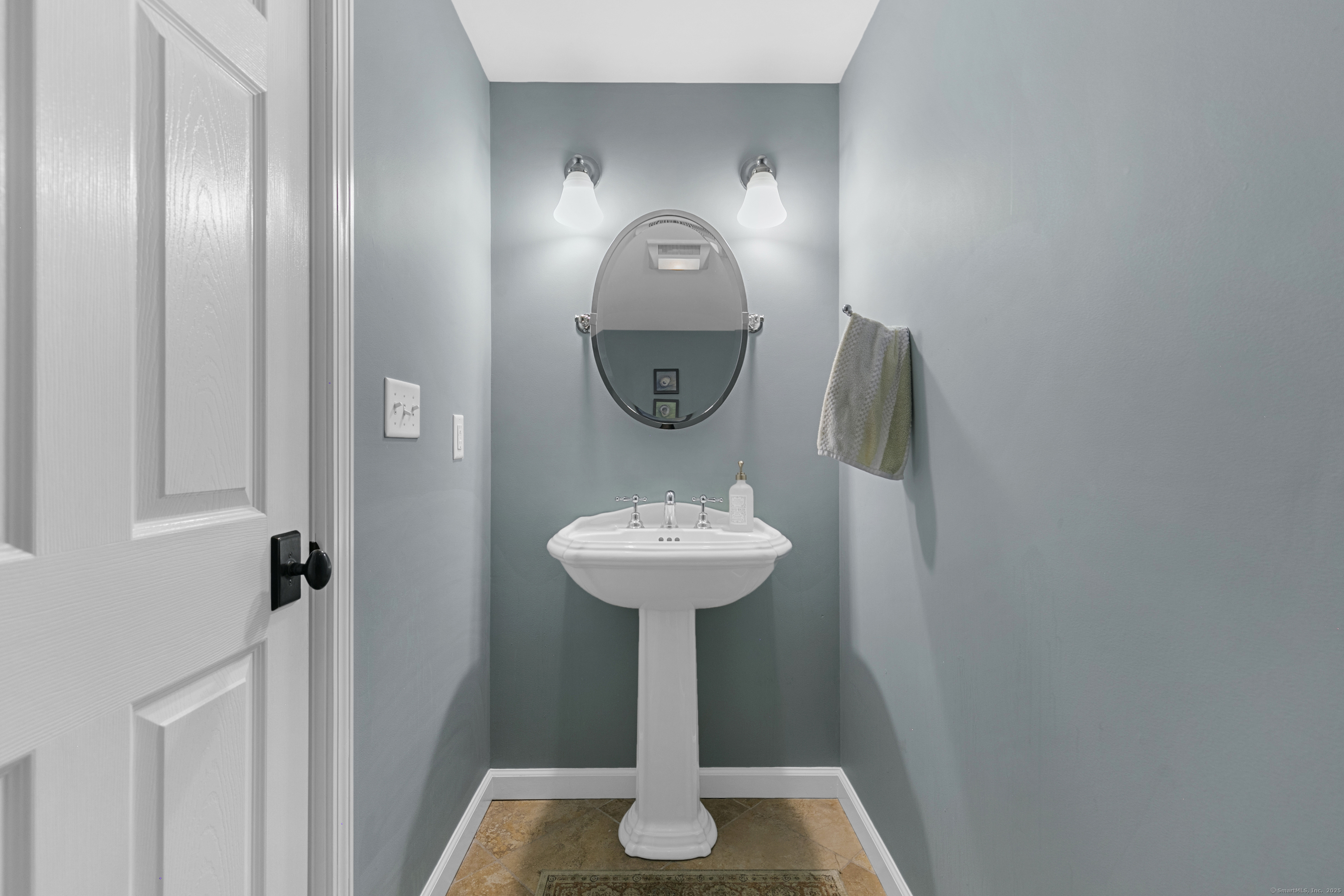 128 Horse Pond Road, Madison, Connecticut image 14